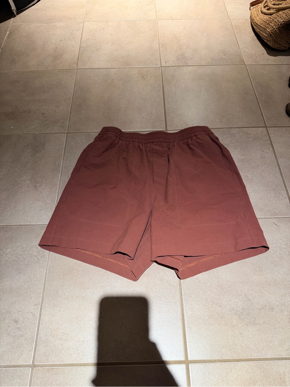 LULULEMON BOWLINE SHORTS